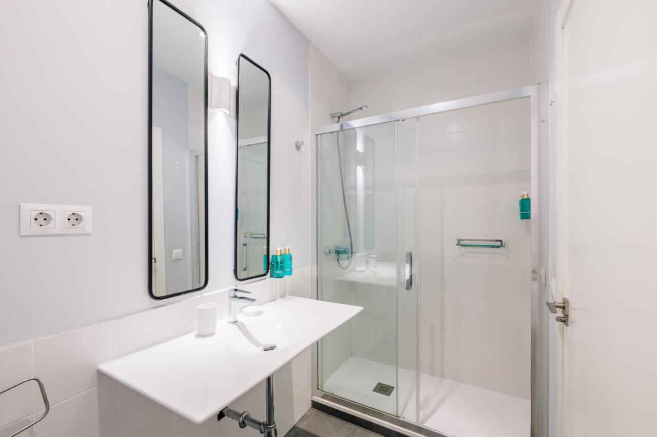 Mi Casa En Madrid- Spacious Apartments Callao Gran Via Екстериор снимка