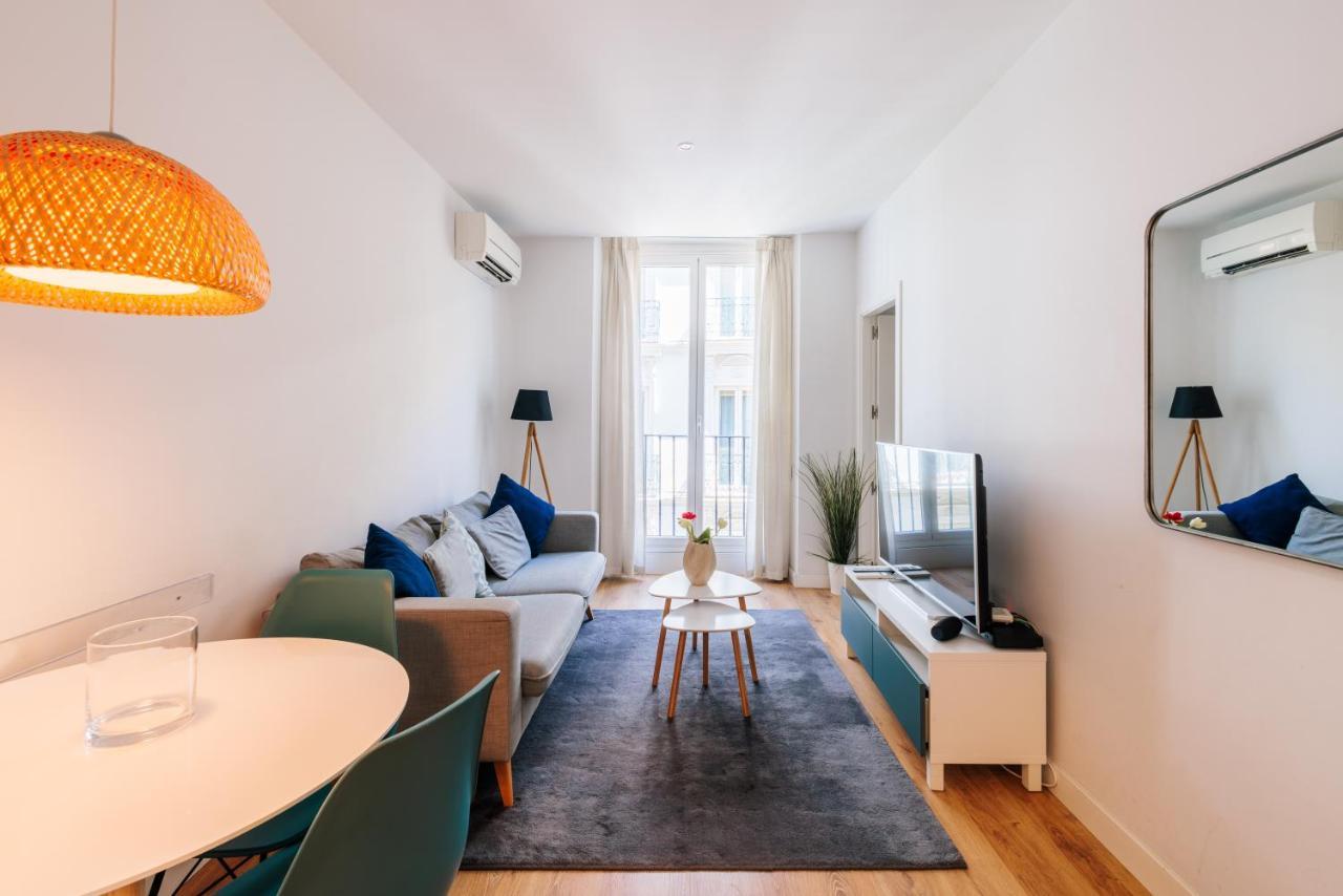 Mi Casa En Madrid- Spacious Apartments Callao Gran Via Екстериор снимка