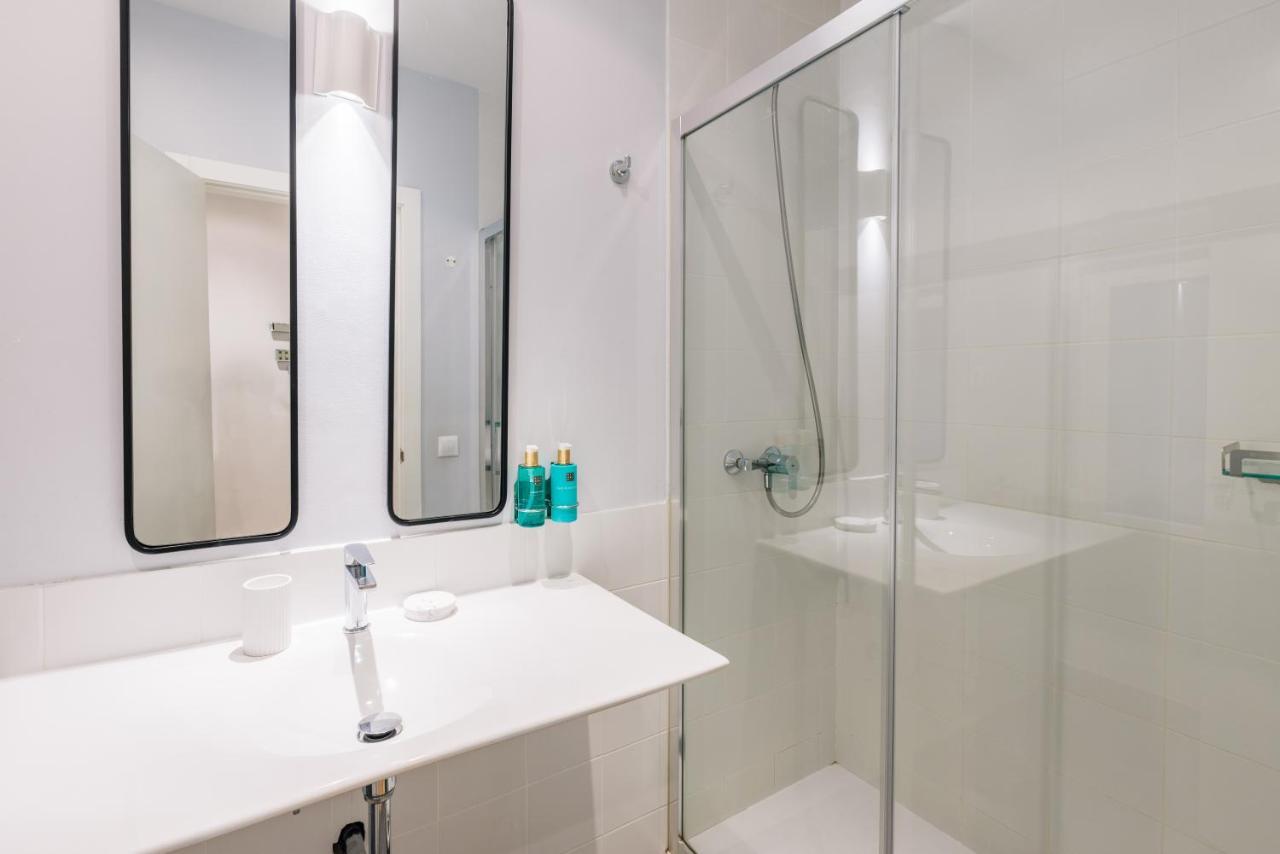 Mi Casa En Madrid- Spacious Apartments Callao Gran Via Екстериор снимка