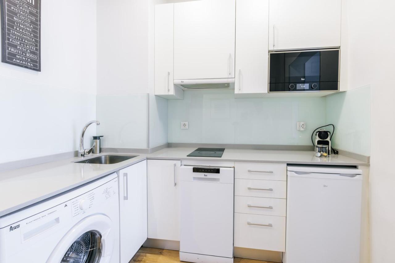 Mi Casa En Madrid- Spacious Apartments Callao Gran Via Екстериор снимка