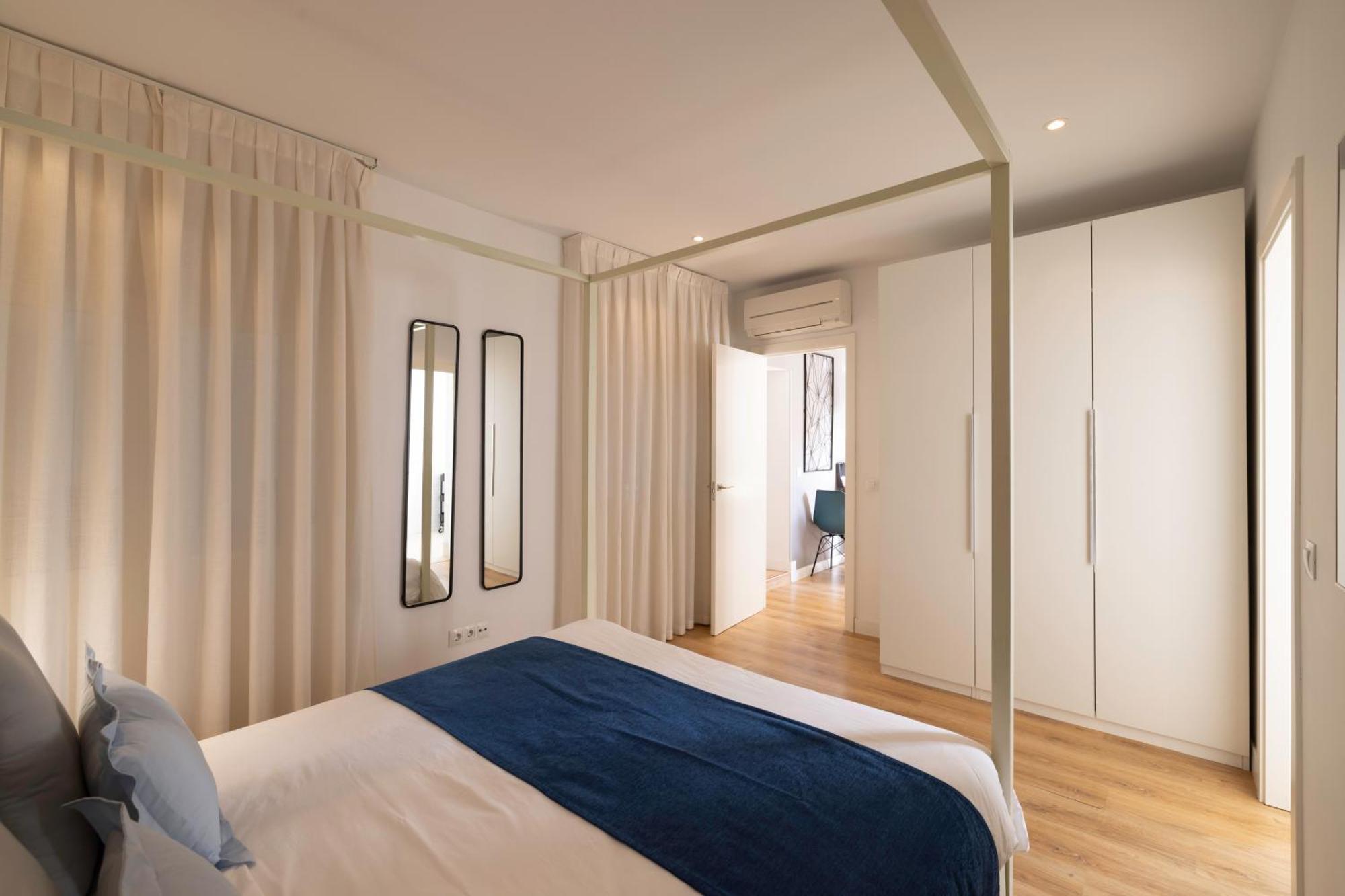 Mi Casa En Madrid- Spacious Apartments Callao Gran Via Екстериор снимка